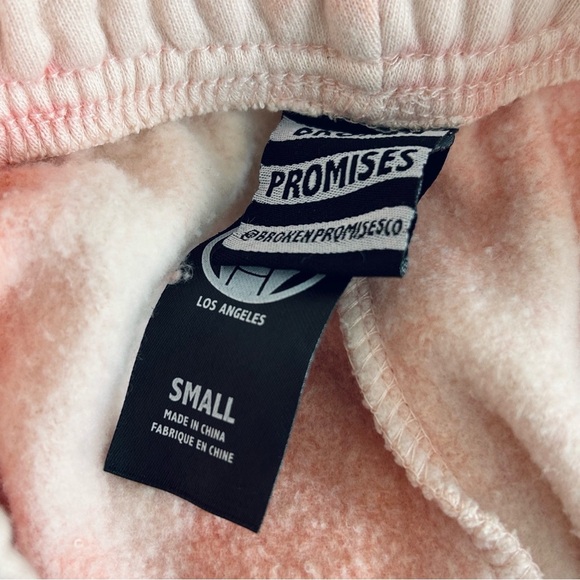 Broken Promises Pink‎ Tie-Dye Women's Shorts - Picture 6 of 6